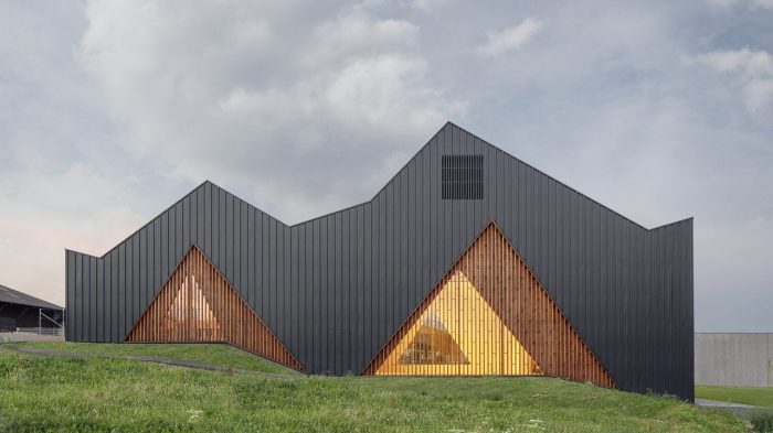 LOCALARCHITECTURE